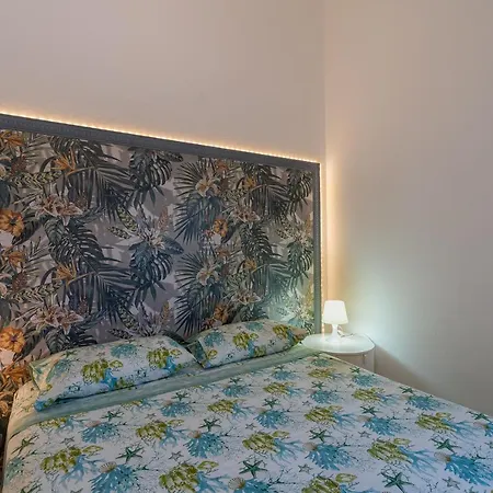 Cascina Di Barone - Vista Mare Apartment *